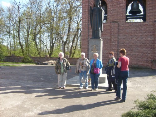 72-500x375 Wycieczka do Treblinki, Ciechanowca i Zuzeli