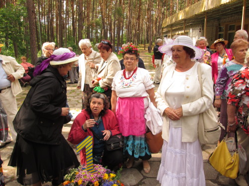 IMG_0488-500x375 Wesoło i kolorowo na Kupale w Kamieńczyku 2014