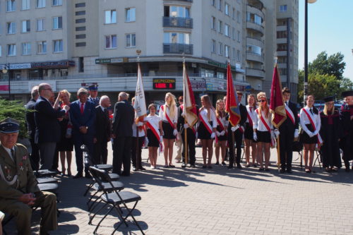 P9010012-500x333 1.09 Uroczystości patriotyczne - Urząd Targówek